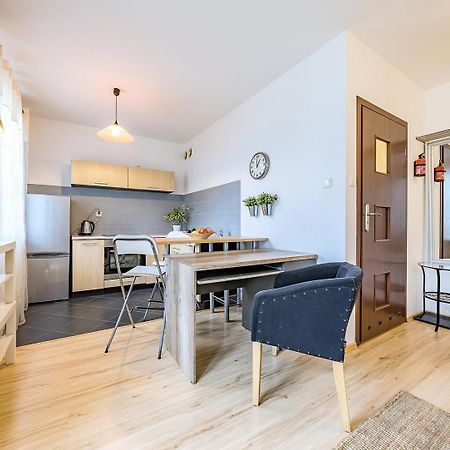 Apartament Z Balkonem I Bezplatnym Parkingiem Γκντανσκ Εξωτερικό φωτογραφία